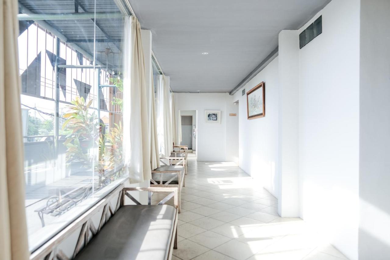 Reddoorz Plus At Sunrise Hotel Sanur Kültér fotó